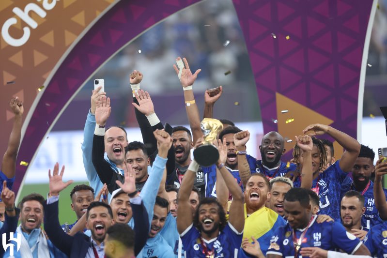 عدد بطولات الهلال - الهلال بطل كأس سوبر لوسيل