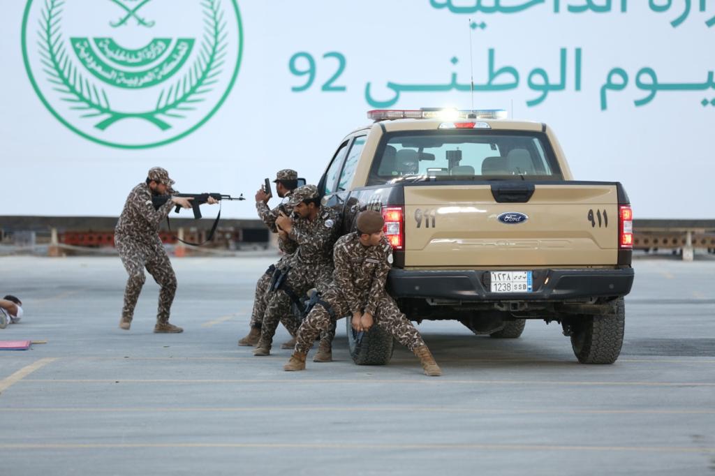 عروض عسكريه لوزارة الداخلية في الرياض - المواطن