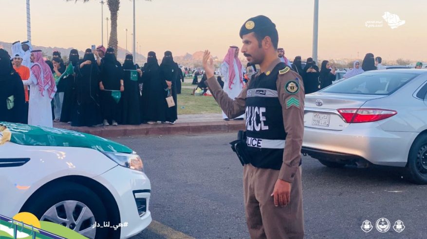 جهود رجال المرور لتيسير الحركة