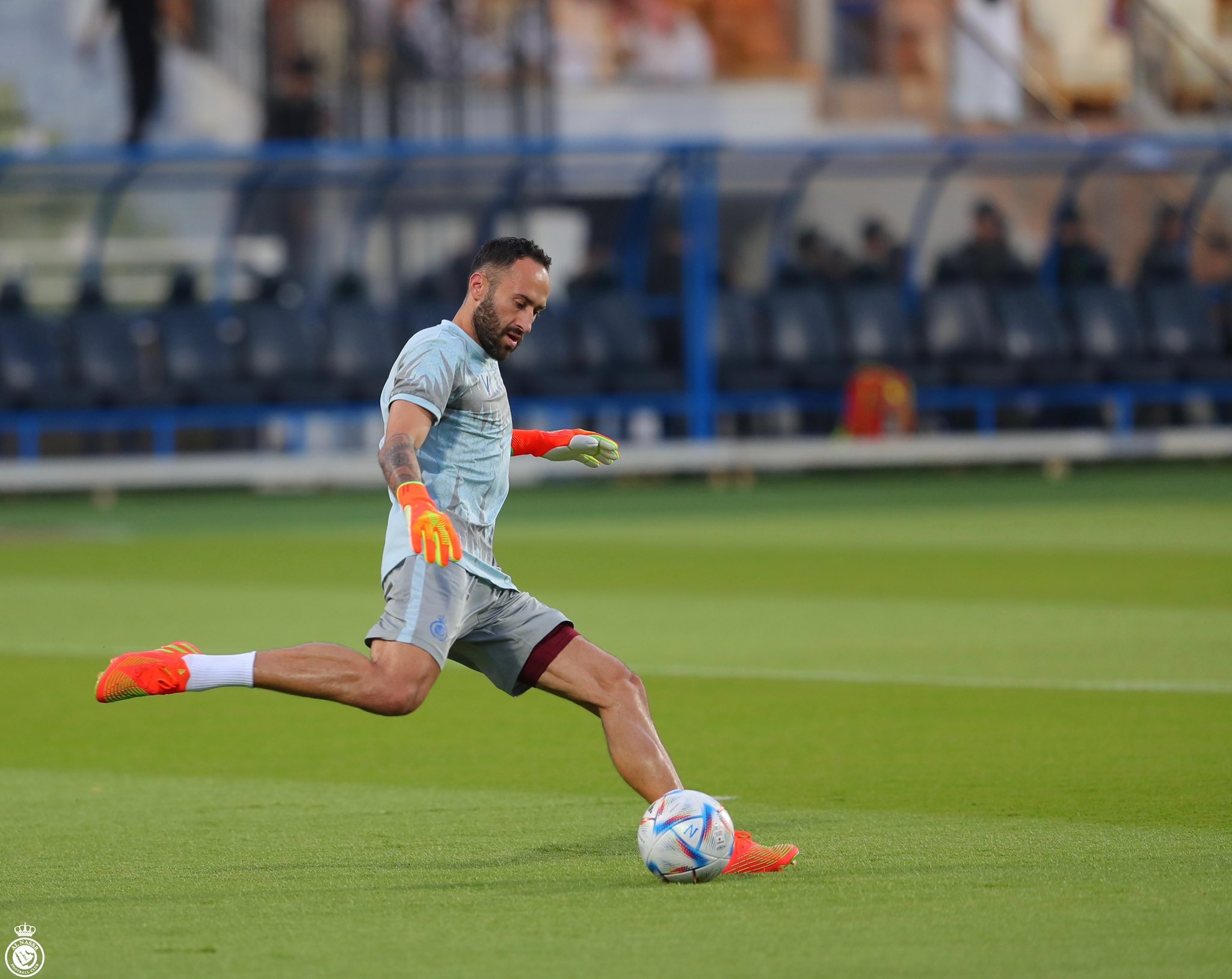 النصر يعلن عن بديل أوسبينا خلال ساعات