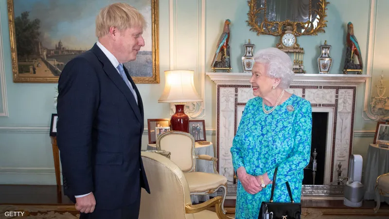 الملكة إليزابيث تقبل استقالة جونسون من رئاسة وزراء بريطانيًا رسميًا
