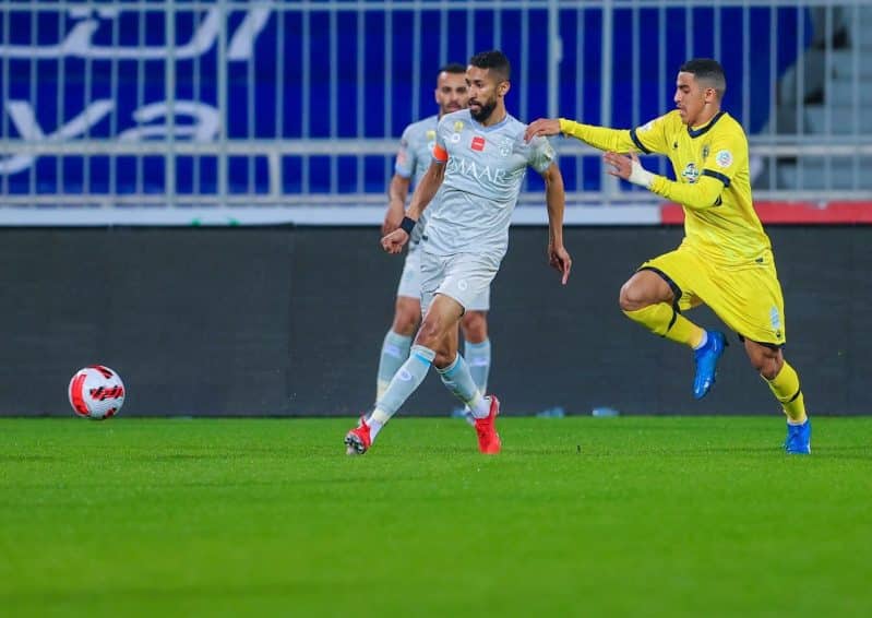 الهلال ضد التعاون