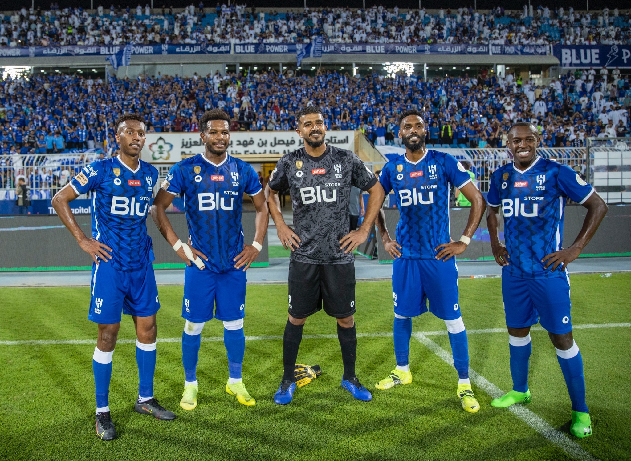 الهلال يبحث عن رقم استثنائي