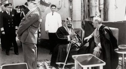 شهادات عن الملك عبدالعزيز: رزانة وحزم وخطابة