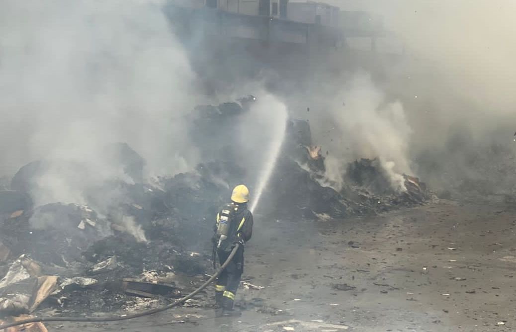 حريق في مستودع للورق في الرياض ولا إصابات