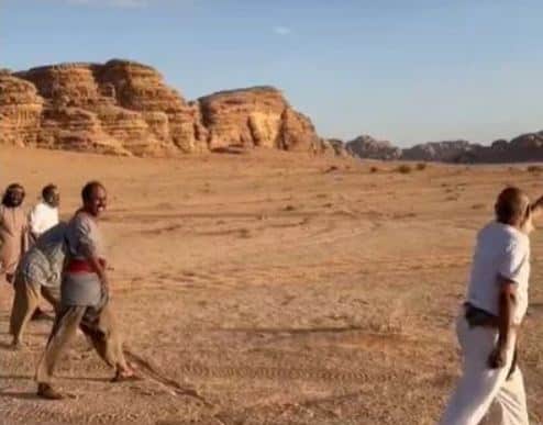 سباق جري طريف بين كبار سن
