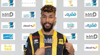 عبدالرحمن العبود باقٍ بـ الاتحاد حتى 2026