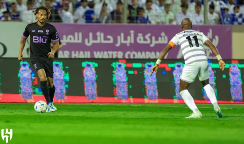 الطائي ضد الهلال