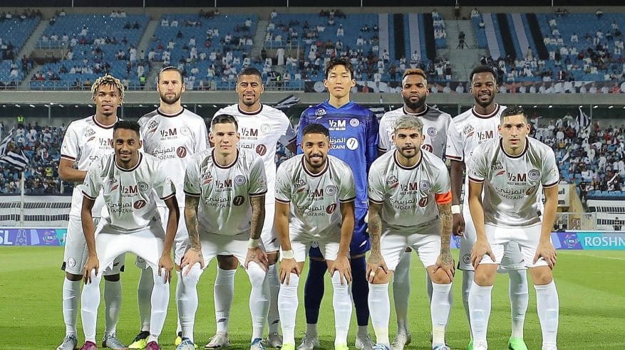 الشباب يستهدف معادلة رقم الهلال والاتحاد