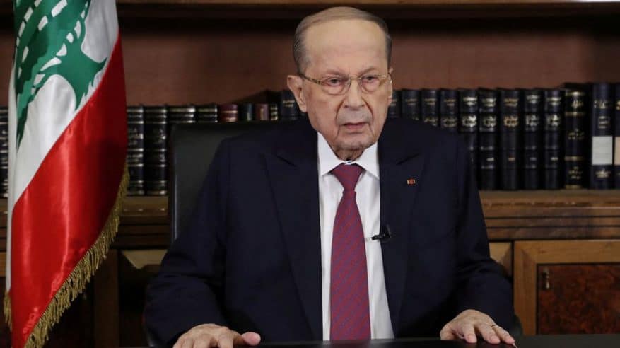 الفراغ يحكم لبنان بعد استقالة ميشال عون 