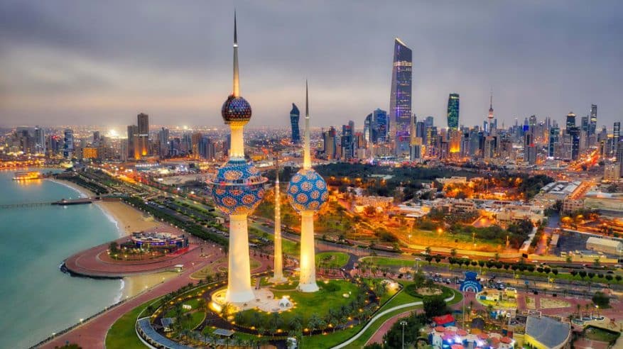 الكويت تفرض رسومًا على تأشيرة دخول المصريين