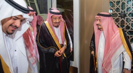 الملك سلمان يصل الرياض