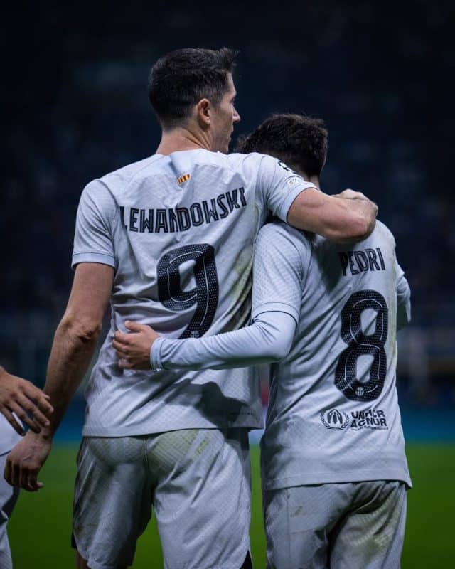 برشلونة