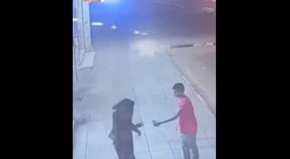 ضبط 110 آلاف ريال مع متسولة في مكة