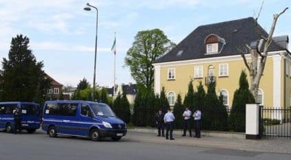 مسلح يعتدي على سفيرة إيران في كوبنهاغن