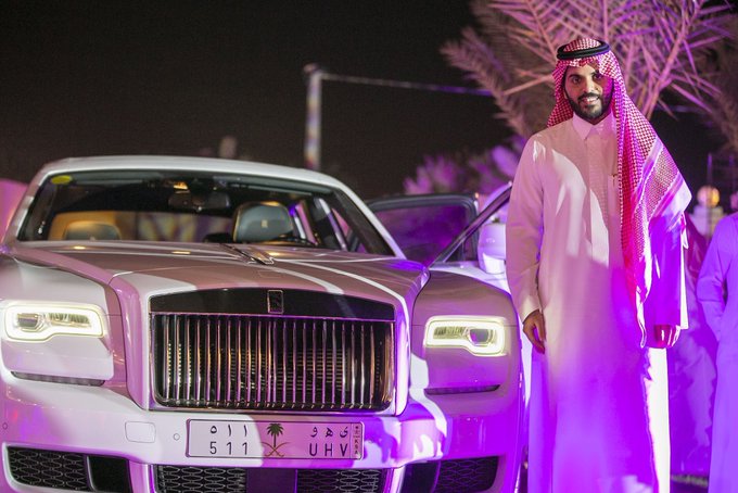 رولز رويس غازي الذيابي تثير الجدل