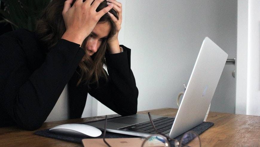 المرأة العاملة أكثر عُرضة للاضطرابات النفسية
