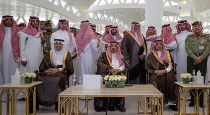 أمير الرياض يرعى تدشين صالتي سفر بمطار الملك خالد