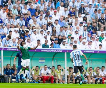 حصيلة أول شوط بين المنتخب السعودي والأرجنتين
