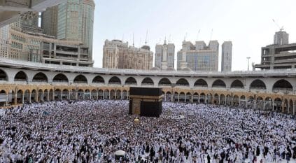 4 مراكز للطوارئ في المسجد الحرام