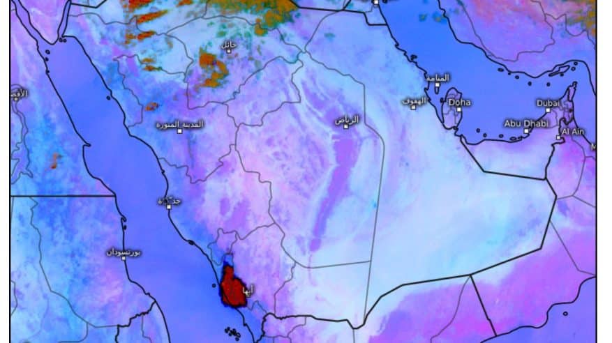 بروق وأمطار وغيوم بـ 6 مناطق