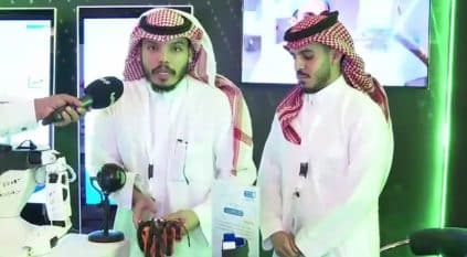 روبوت سعودي لترجمة الكلام إلى لغة إشارة