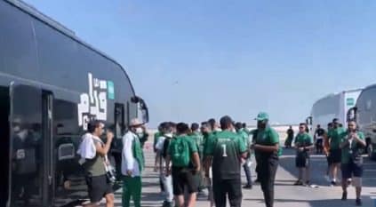 55 حافلة لنقل أكثر من 20 ألف مشجع سعودي