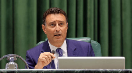 الصفدي رئيسًا للبرلمان الأردني بـ 104 أصوات