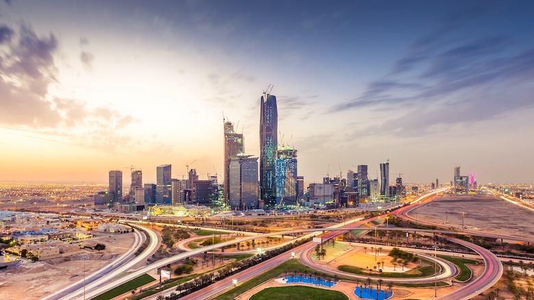 فيتش ترفع التصنيف الائتماني للمملكة إلى +A بعد مؤشرات قوية