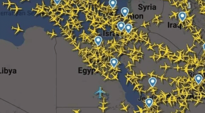 حركة الطيران تغطي سماء مصر