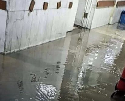 شوارع بغداد تغرق بعد أول موجة أمطار غزيرة