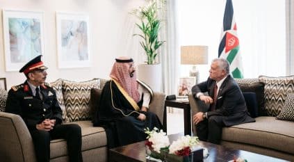 ملك الأردن يستقبل وزير الحرس الوطني
