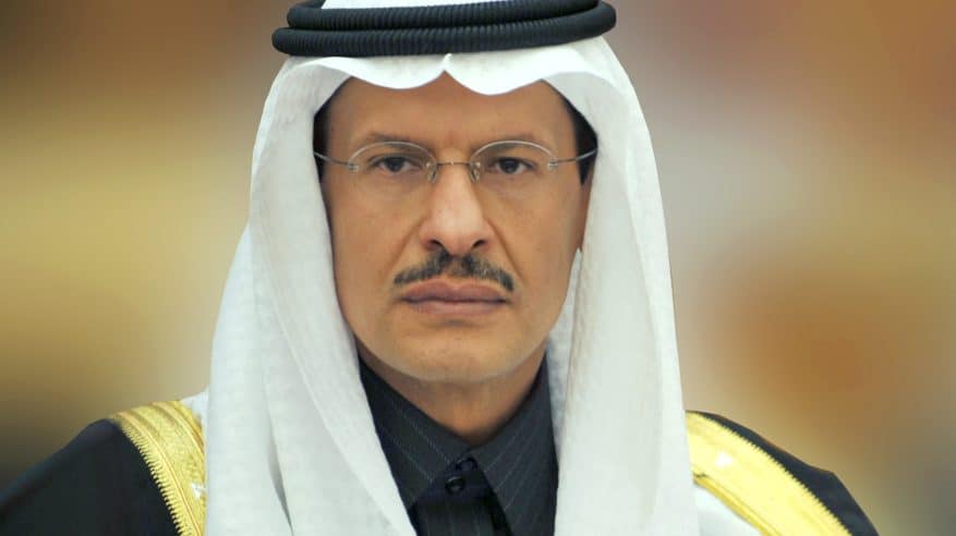عبدالعزيز بن سلمان: أكررها بثقة من لا يشتري أسهم أرامكو سيعض أصابع الندم
