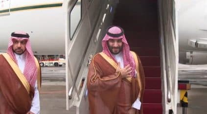 ولي العهد يغادر إندونيسيا بعد مشاركته في قمة العشرين