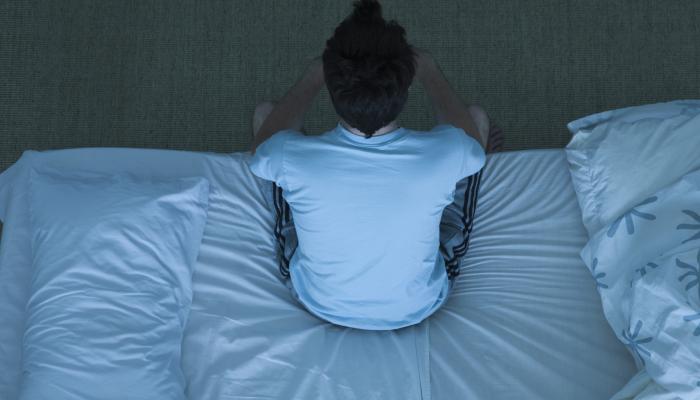 قلة النوم تزيد من خطر الإصابة بالسمنة