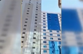 أسباب ميل مبنى فندقي في مكة المكرمة وفرص انهياره