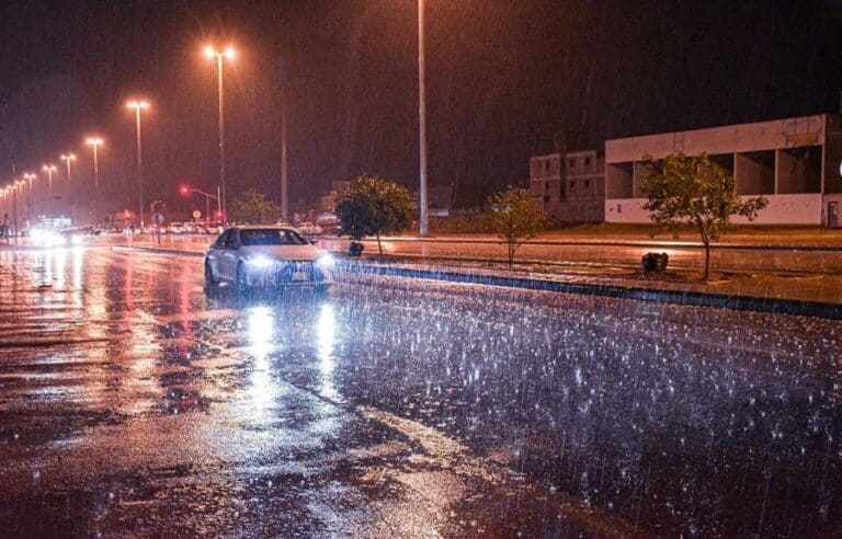 توقعات باستمرار الأمطار على الرياض والقصيم للغد