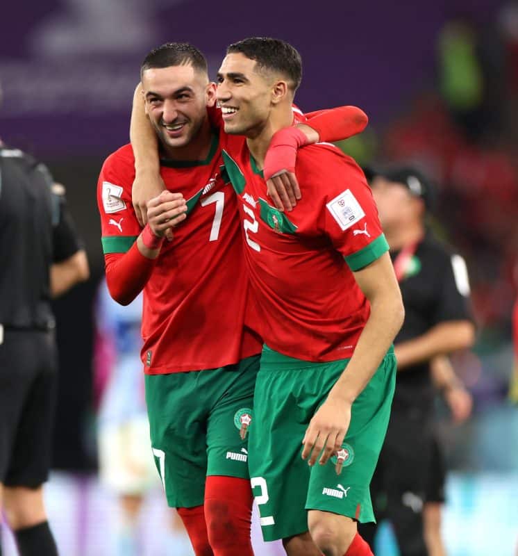 أشرف حكيمي لاعب منتخب المغرب