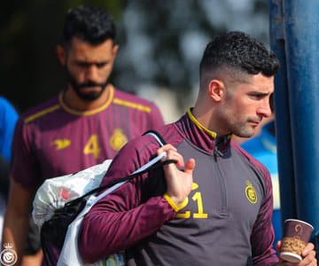 لاعبو النصر يختتمون معسكر أبو ظبي بتدريبات صباحية