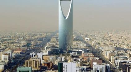 القويز: رؤية 2030 تنقل السعودية لأول مرة إلى بلد مستورد للأموال