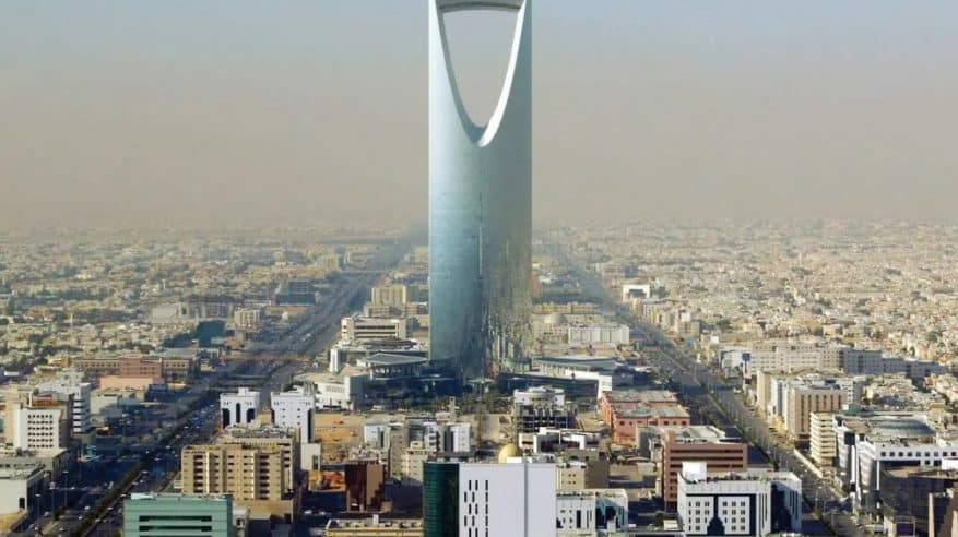 رسالة لمن يريد شراء عقار في الرياض