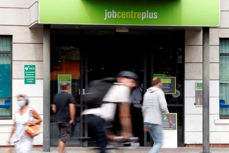 ارتفاع معدل البطالة في بريطانيا 