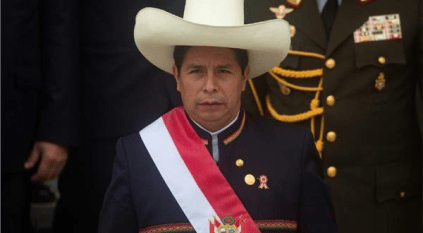 الأمن في بيرو يعتقل الرئيس بيدرو كاستيلو ويصفه بالسابق