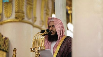 الشيخ خالد المهنا : واجهوا الكربات والشدائد بتسبيح الله