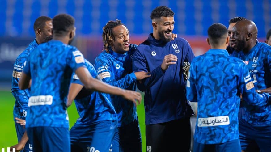 سويسري يُدير مباراة الهلال والباطن