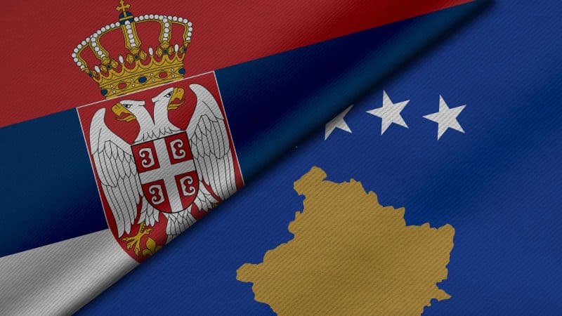 تحرك جيش صربيا نحو كوسوفو يثير تخوفات دولية (3)