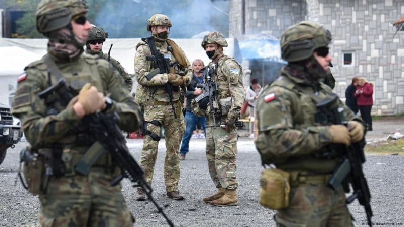 تحرك جيش صربيا نحو كوسوفو يثير تخوفات دولية (3)