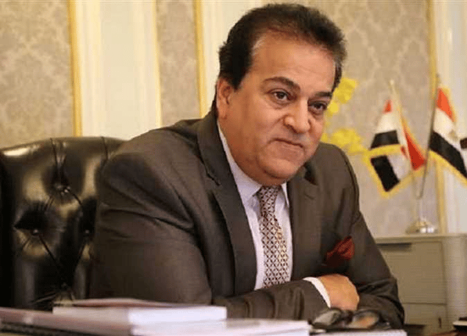 وزير مصري: 48% من وفيات المصريين بسبب القلب