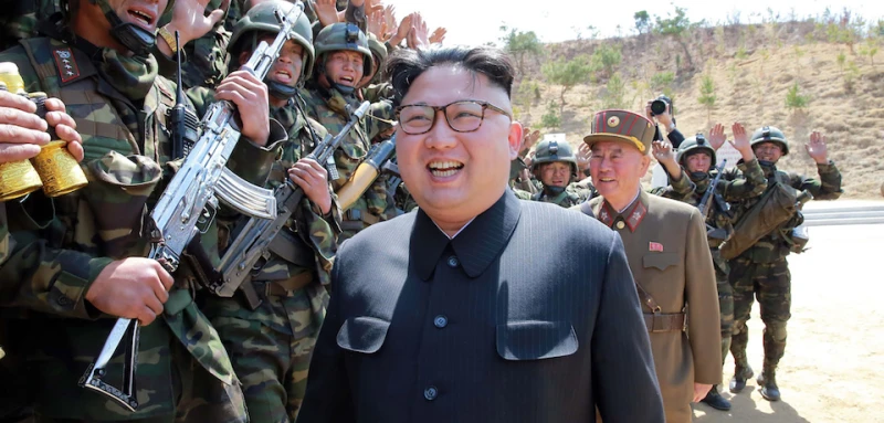 دفاع سيوول رئيس كوريا الشمالية وجيشه أعداؤنا