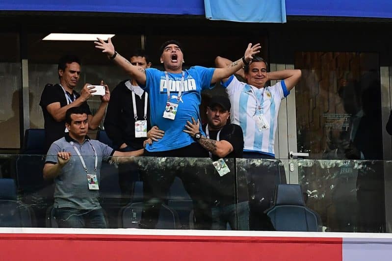 دييغو مارادونا يحضر كأس العالم 2018